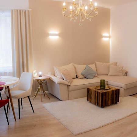 Homey Luxury- Entire House, Free Parking, Yard Cluj-Napoca Extérieur photo